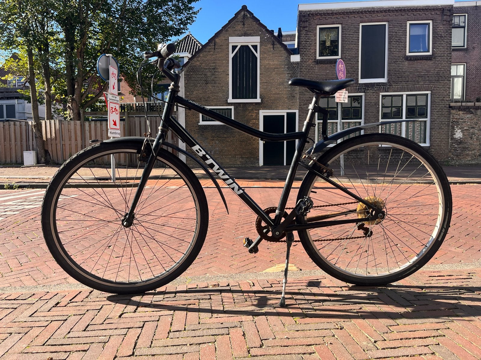 Black BTWIN Riverside 100 Fiets, Fietsen en Brommers, Ophalen, Gebruikt, Overige merken, Versnellingen