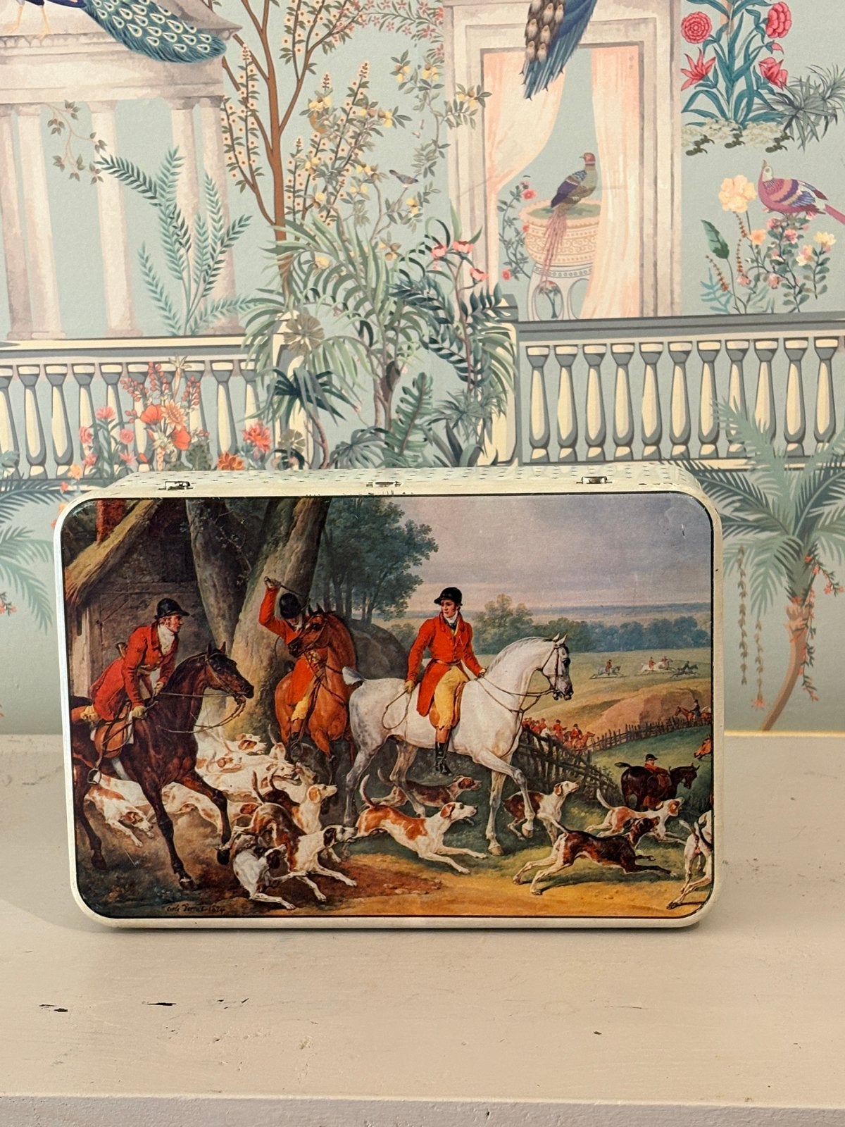 Vintage Massilly France Blikken Opbergdoos - Jachtscène, Verzamelen, Ophalen of Verzenden, Gebruikt, Overige, Overige merken