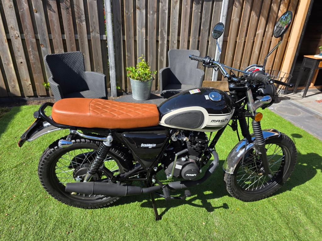Mash Scrambler 50cc - Zo goed als nieuw!