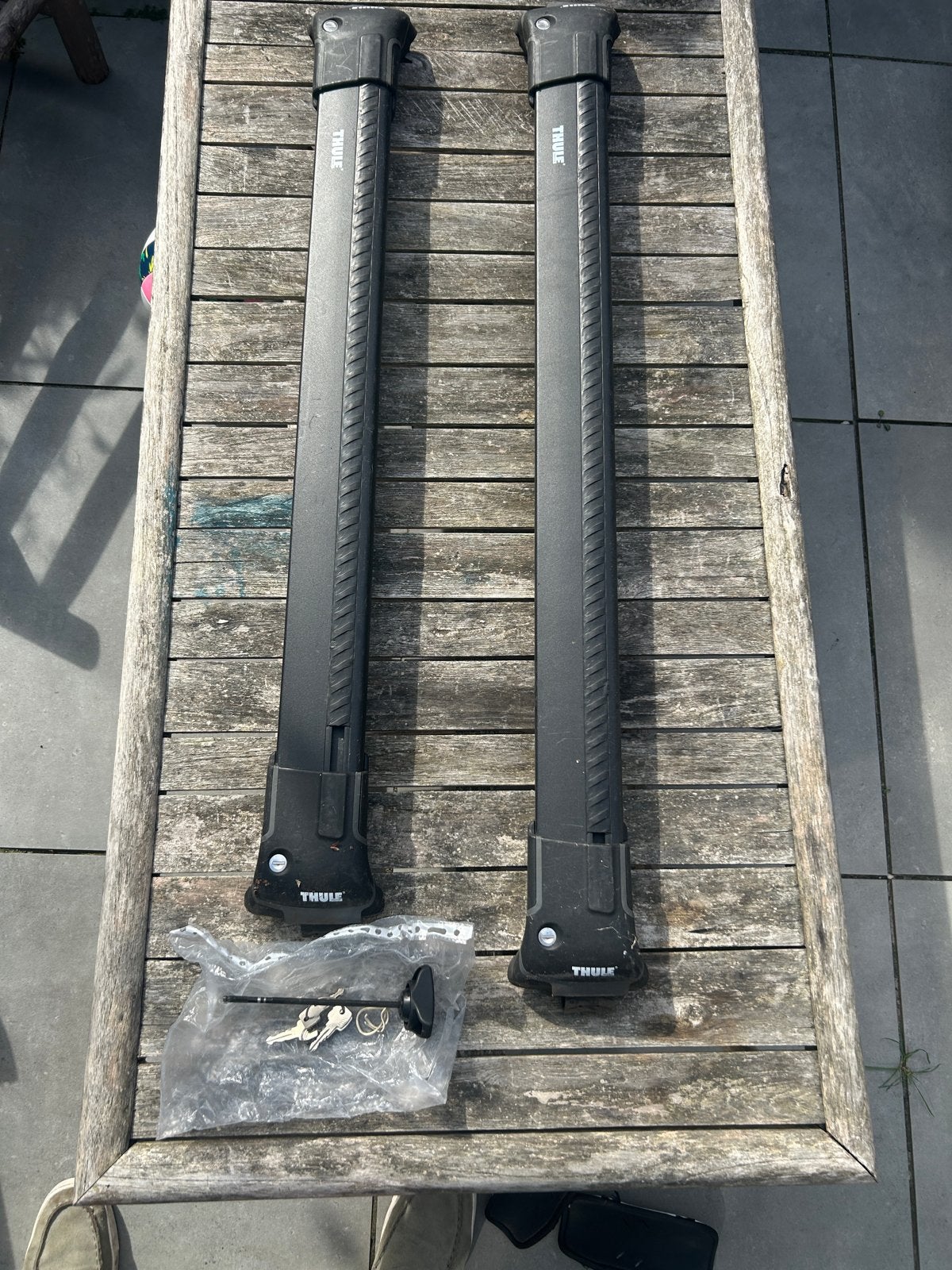 Thule WingBar Edge 9584B voor VW Tiguan (2007-2016), Ophalen of Verzenden, Gebruikt