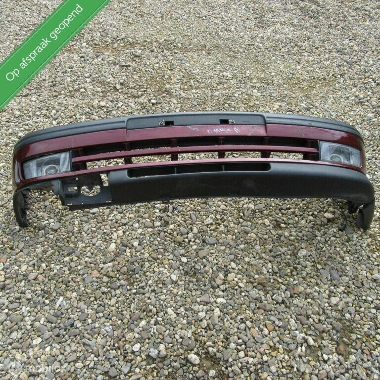 Voorbumper + achterbumper Opel Omega A, bj '87 tm '93, Gebruikt, Voor, Opel, Ophalen of Verzenden