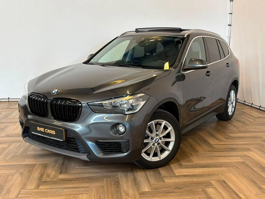 BMW X1 SDrive20i|AUTOMAAT|PANO|INRUIL MOGELIJK|, 1998 cc, Stof, Bedrijf, 1455 kg