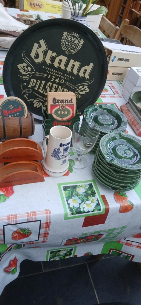 Brand Bier Collectie: Dienblad, Viltjes, Glazen & Meer, Ophalen, Brand