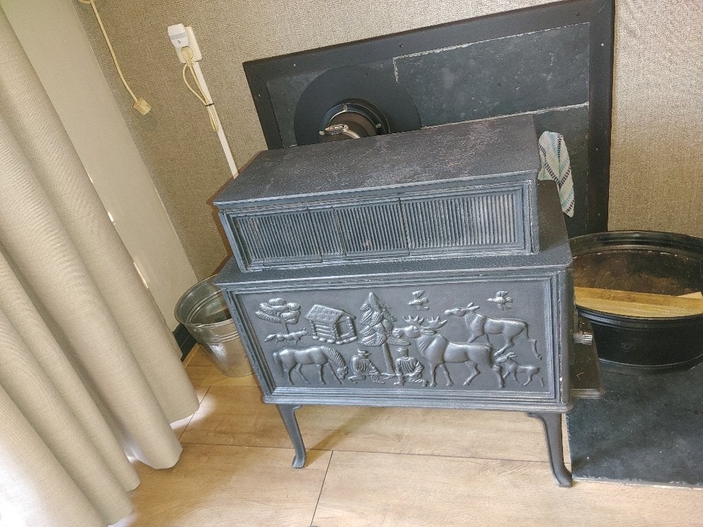 Jotul 118 met  stookhout, Huis en Inrichting, Kachels, Ophalen, Gebruikt, Houtkachel, Vrijstaand