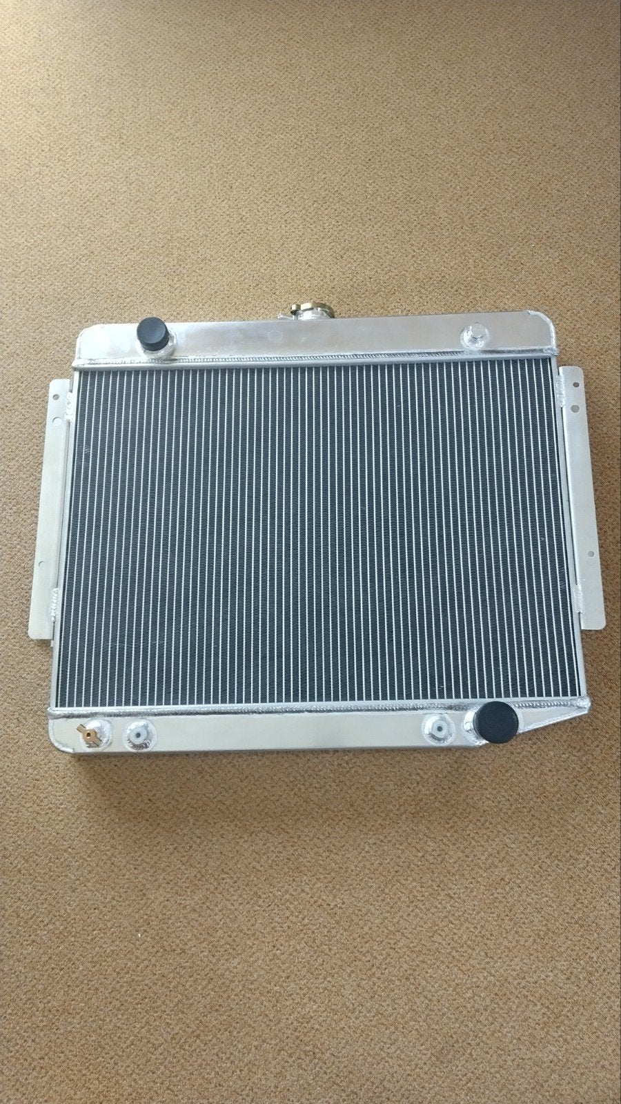 Dodge w200 d200 ramcharger radiator, Ophalen, Nieuw, Dodge