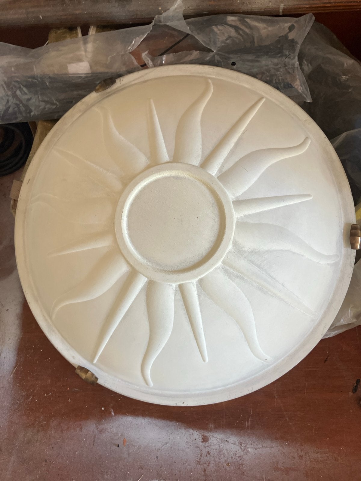 Witte plafondlamp met zonnedesign, Ophalen, Gebruikt