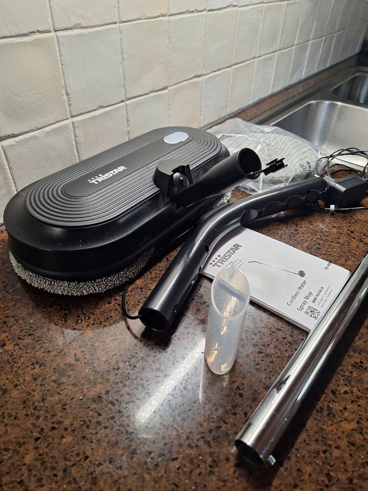Tristar Cordless Water Spray Mop - Draadloze Dweil, Ophalen, Overige merken, Zo goed als nieuw, Draadloos