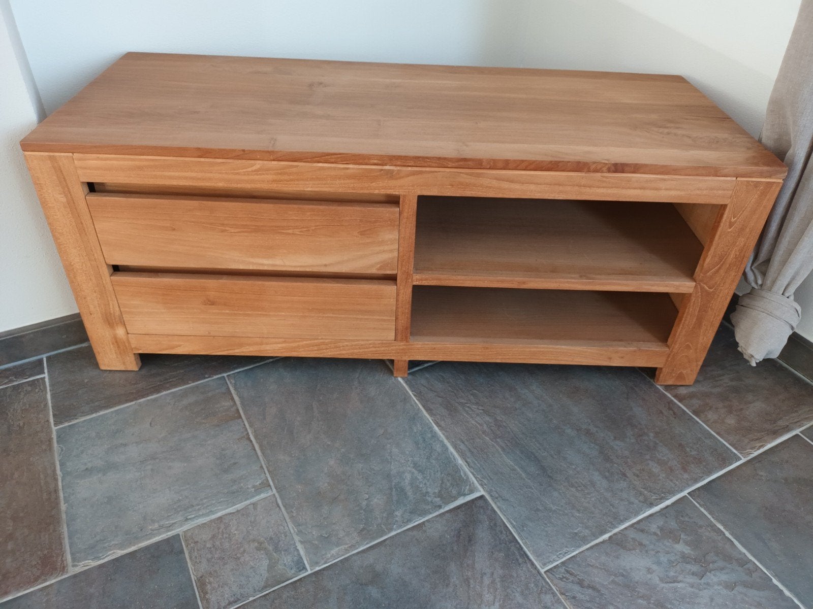 Teakhouten tv-meubel 125x50x50 cm met lades en open vakken, Ophalen, Gebruikt, 100 tot 150 cm, Minder dan 100 cm