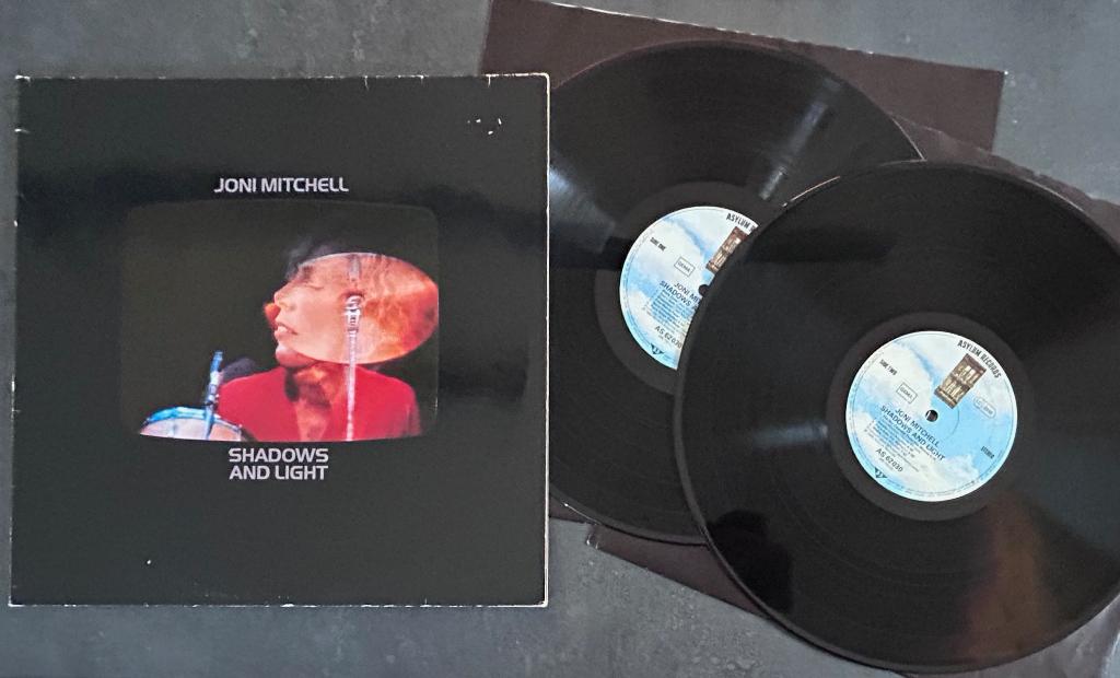 JONI MITCHELL - Shadows and light ( 2LP ), Ophalen of Verzenden, Zo goed als nieuw, 12 inch, Singer-songwriter