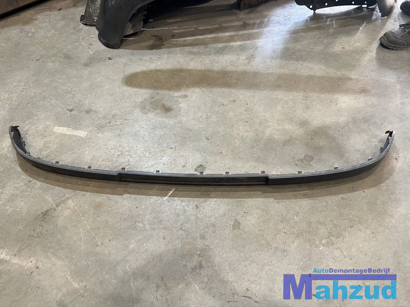 SEAT CORDOBA IBIZA 2 6K Voorbumper strip lijst 6K0807225D, Auto-onderdelen, Gebruikt, Voor, Autovia A-2, Km 585 585
08760  Martorell, ES
