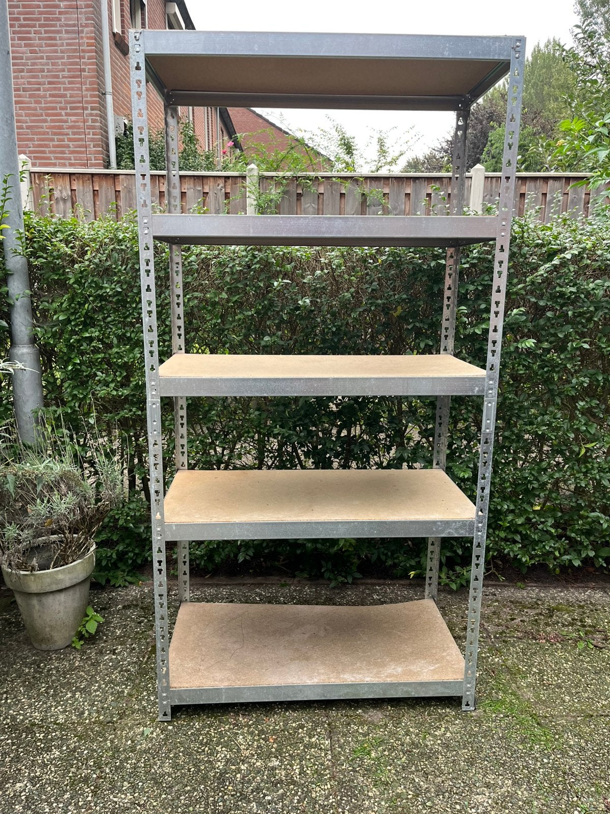 Opberg rek (schuur), Ophalen, Gebruikt