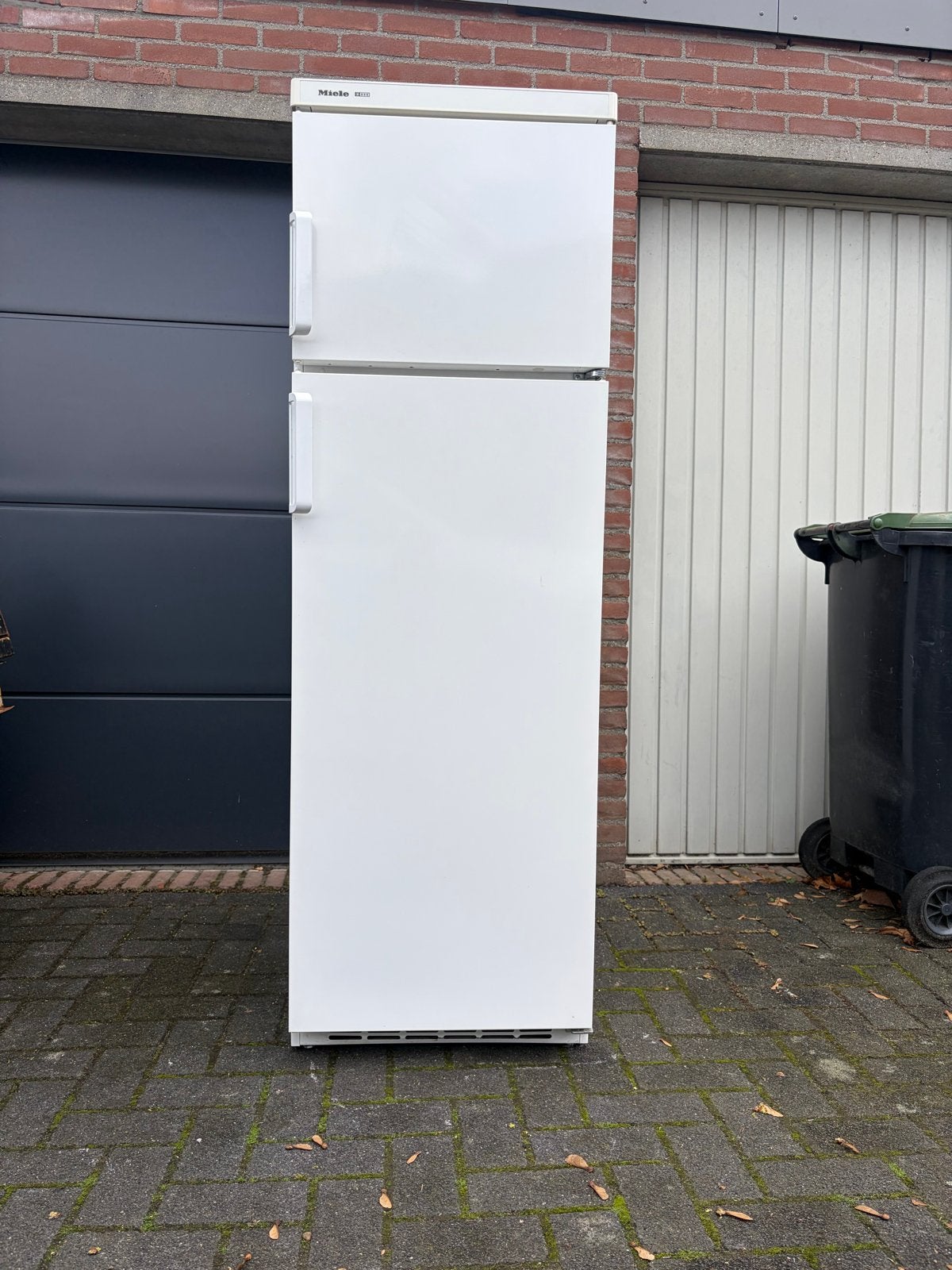 Goedwerkende Miele koelkast met vriesvak, 150 tot 200 liter, Gebruikt, 60 cm of meer, Met vriesvak