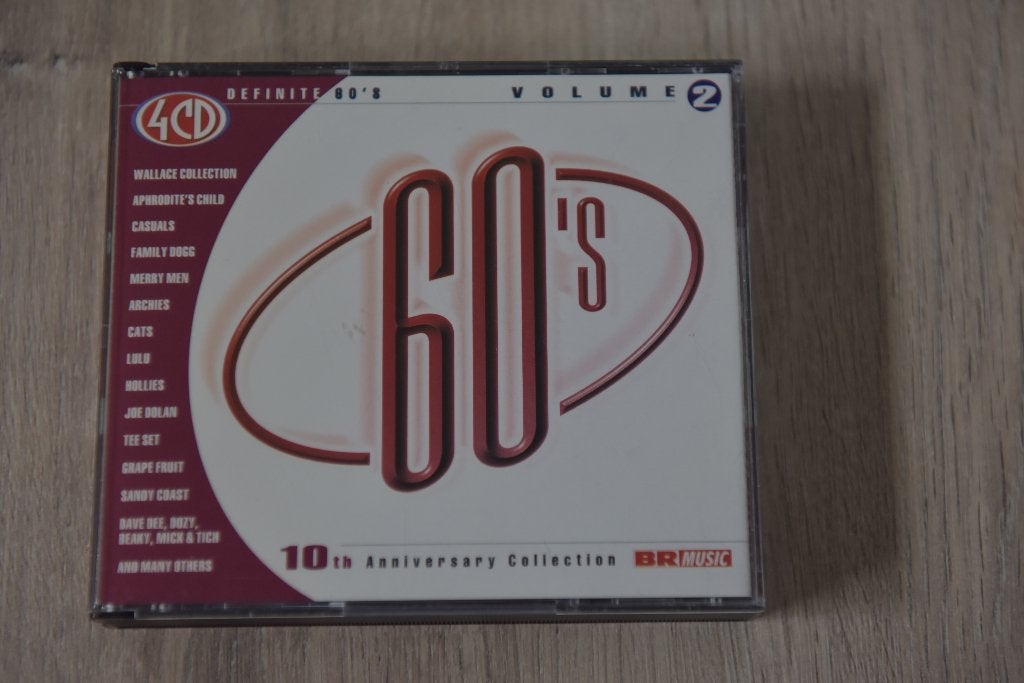 DEFINITE 60'S VOLUME 2 -- 4CDbox 1Oth Anniversary Collection, Verzenden, Inclusief doosje, Zo goed als nieuw, Verzamelalbum