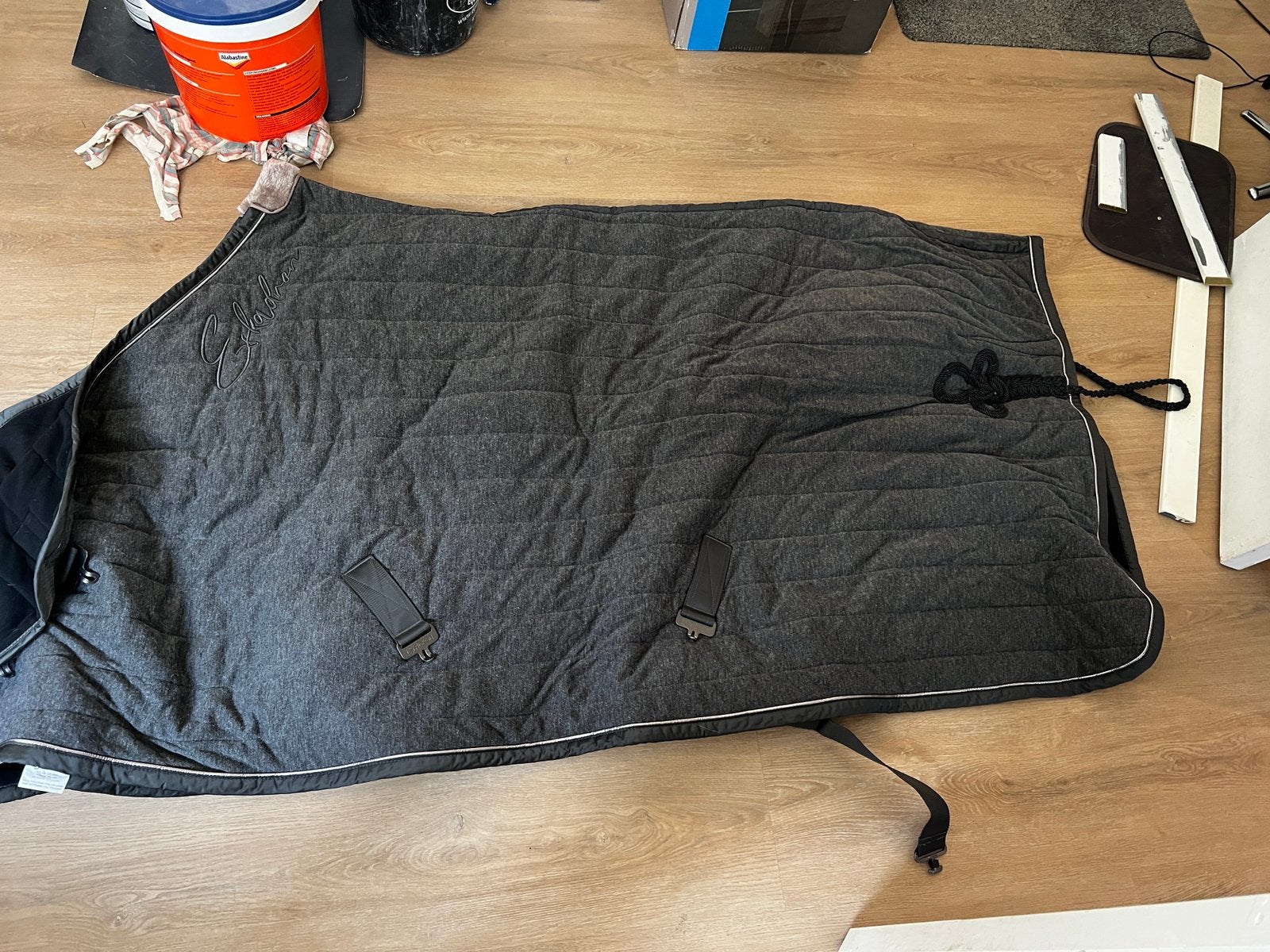 Verschillende paardendekens en paardenspullen te koop., Ophalen of Verzenden, Zo goed als nieuw