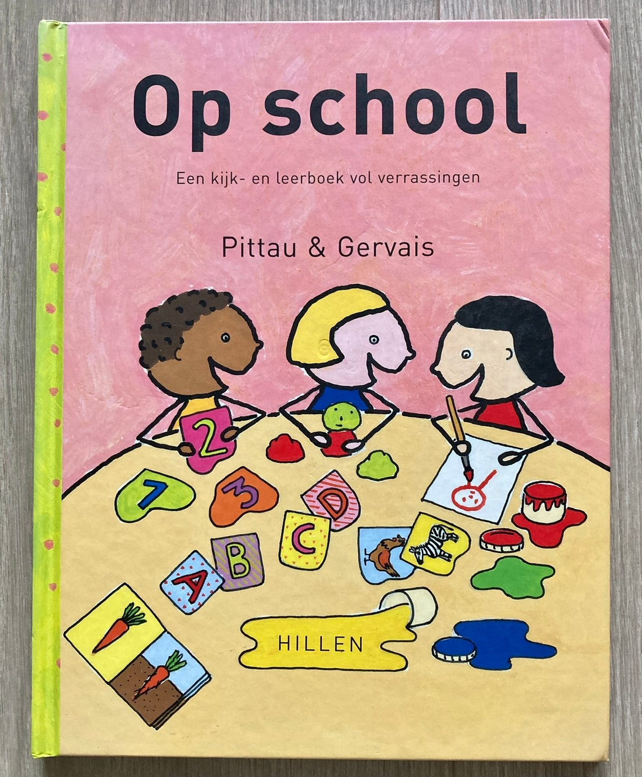 Op school, Boeken, Ophalen of Verzenden, Zo goed als nieuw, Fictie algemeen