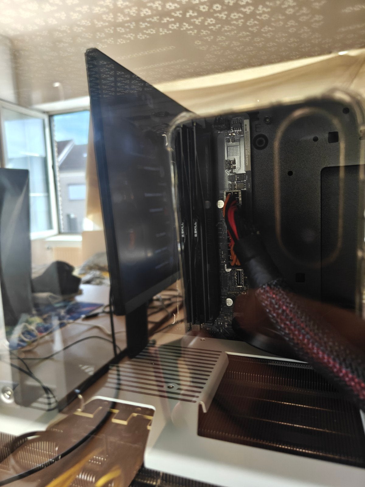 32gb ram drr 4 3200 mhzz en B550 moederbord msi, Computers en Software, 32 GB, DDR4, Ophalen of Verzenden, Zo goed als nieuw