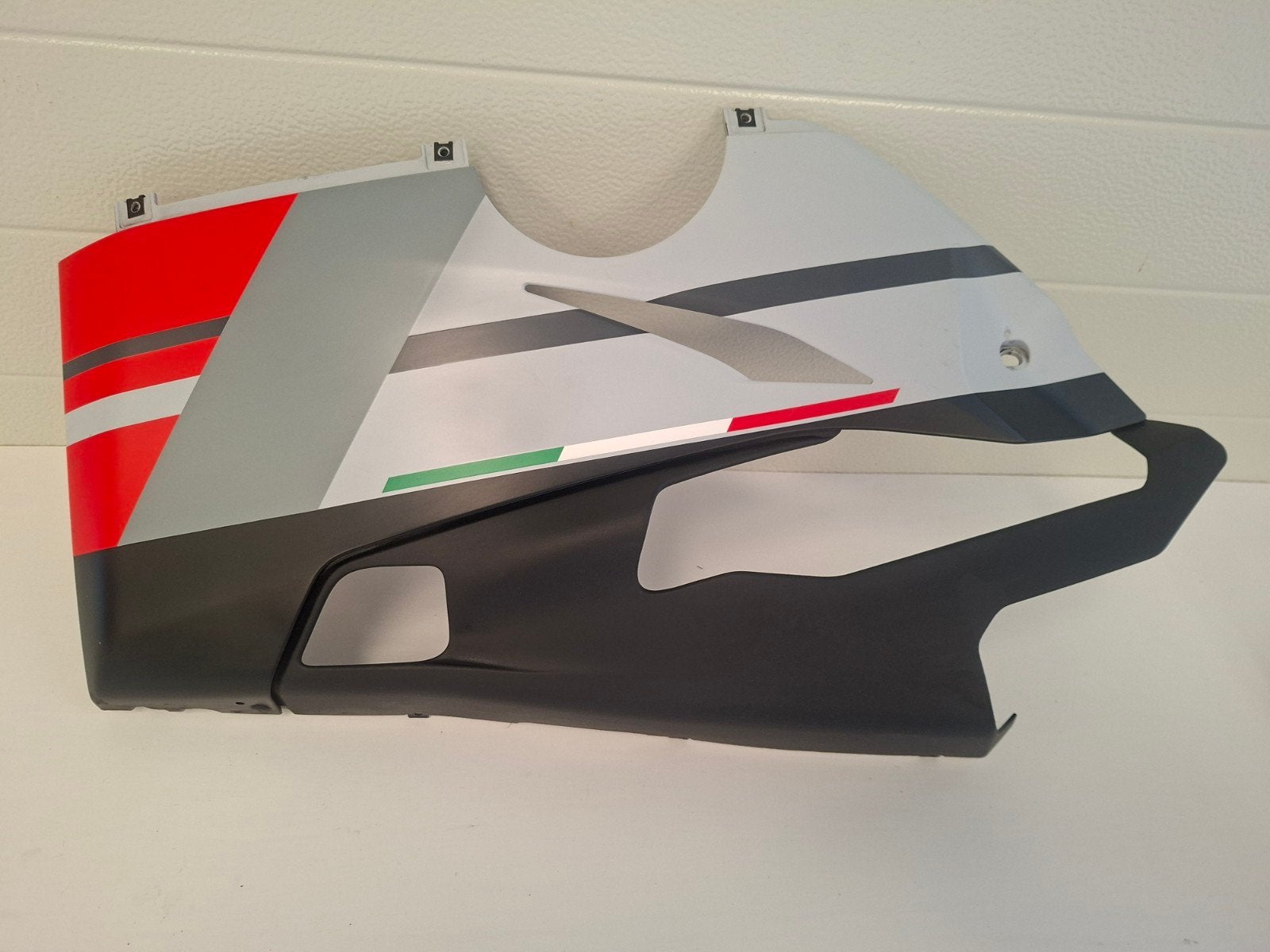 Akrapovic onderkuipen Panigale V4s Corse  rechts / links, Ophalen of Verzenden
