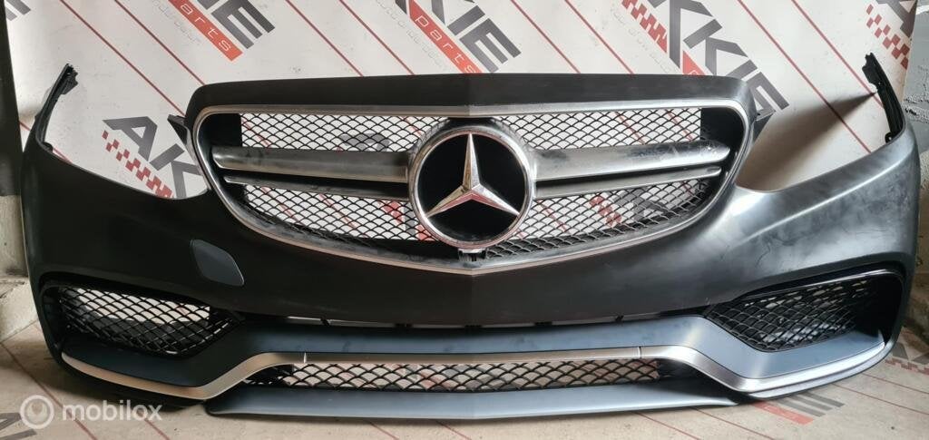 Mercedes E63 AMG W212 Facelift voorbumper origineel, Gebruikt, Voor, Ophalen of Verzenden, Bumper