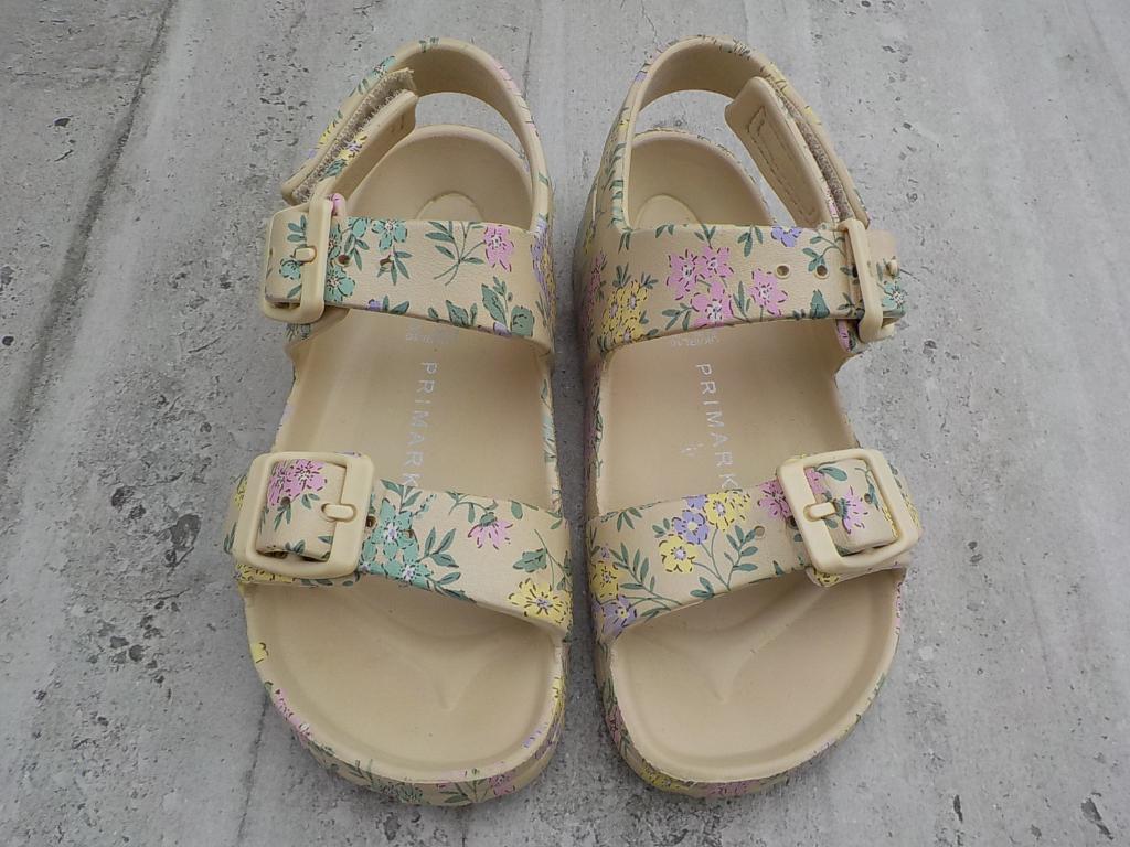 Nieuwe meisjes sandalen met bloemetjes maat 28, Kinderen en Baby's, Kinderkleding | Schoenen en Sokken, Meisje, Schoenen, Nieuw
