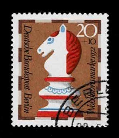 postzegel 400 Berlijn Schaakstuk Paard, Ophalen of Verzenden, Overige periodes, Gestempeld