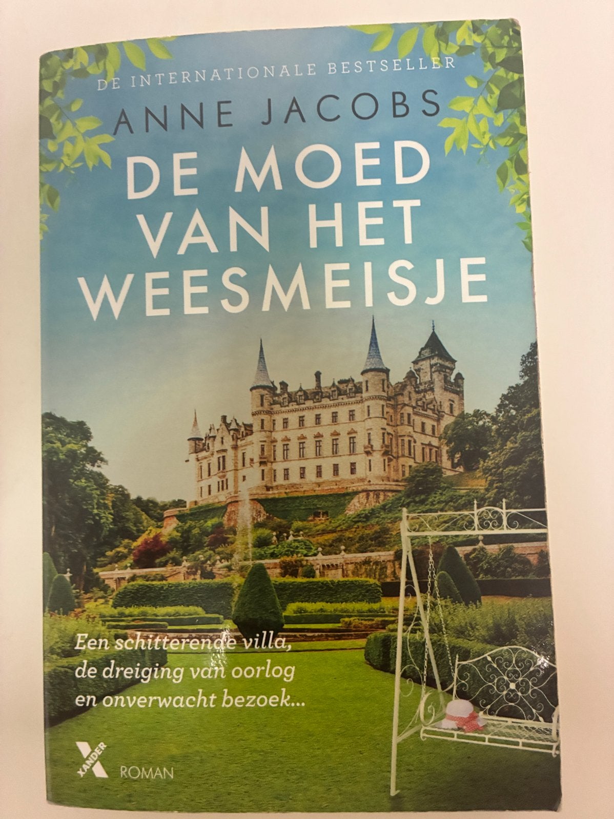 De Moed van het Weesmeisje - Anne Jacobs (Roman), Ophalen of Verzenden, Zo goed als nieuw, Nederland