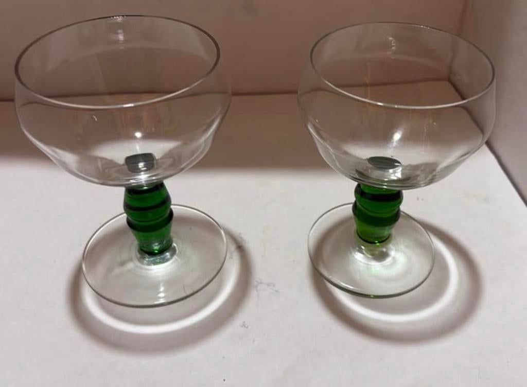 Vintage Luminarc Roemer Wijnglazen - Groene Geribbelde Voet, Ophalen of Verzenden, Zo goed als nieuw
