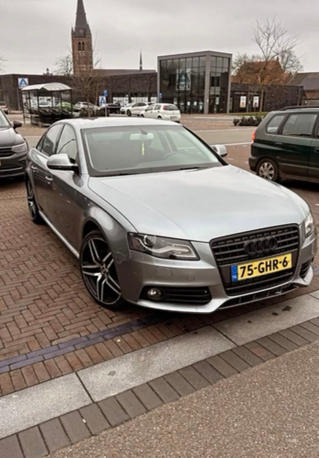 Audi A4 1.8 Tfsi 118KW Multitronic 2008 Grijs, Auto's, Audi, 4 cilinders, 160 pk, A4, 75 €/maand