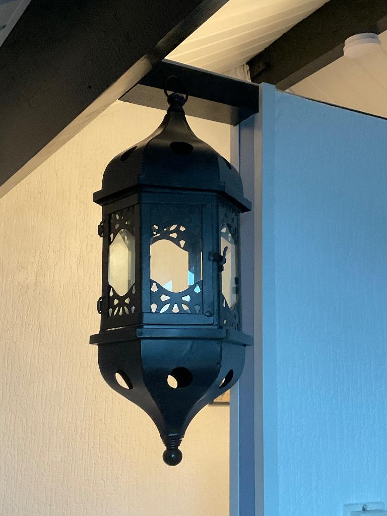 Mooie bruin metalen/glazen hangkandelaar (H=52 cm), Huis en Inrichting, Woonaccessoires | Kandelaars en Kaarsen, Ophalen, Zo goed als nieuw