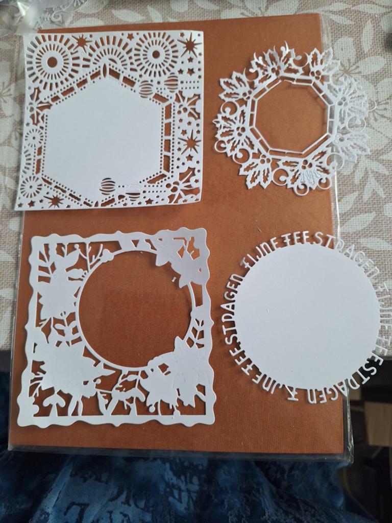 Stansjes kerst, Hobby en Vrije tijd, Kaarten | Zelf maken, Ophalen of Verzenden, Nieuw, Kerst