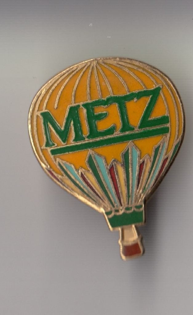 Metz Luchtballon emaille Ballon pin, Gebruikt, Niet vindbaar, Niet vindbaar, Speldje of Pin
