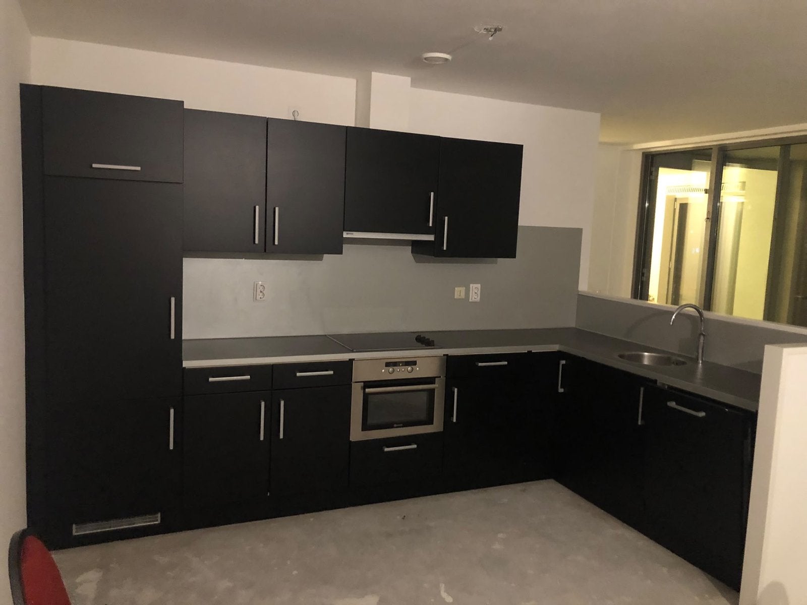 Complete keuken met inbouwapparatuur, Huis en Inrichting, Ophalen, Gebruikt, Zwart, Hoekkeuken