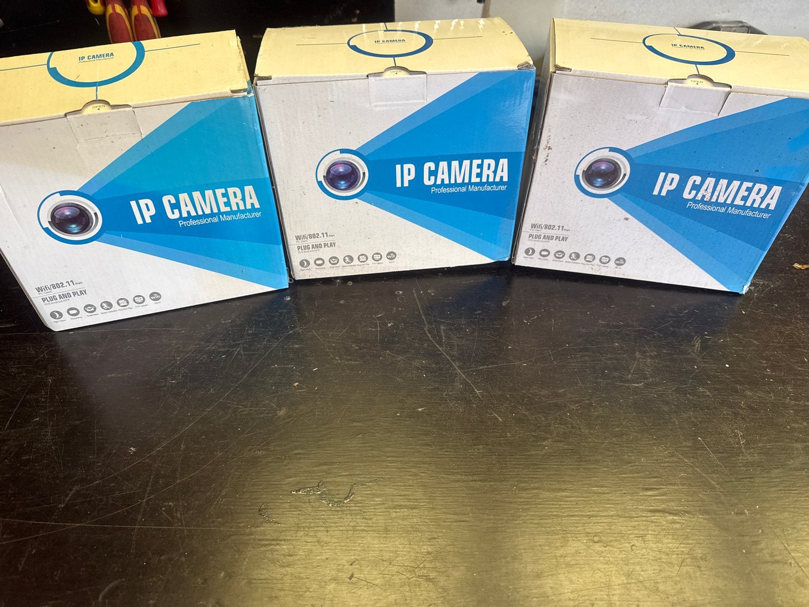 IP Camera - Beveiligingscamera met Nachtzicht en Bewegingsde, Ophalen of Verzenden, Nieuw, Buitencamera