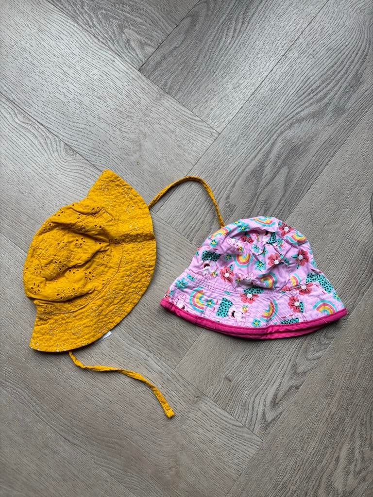 Zomer babymutsjes: Hema en Peppa Pig, Kinderen en Baby's, Babykleding | Mutsen, Sjaals en Wanten, Ophalen of Verzenden, Gebruikt
