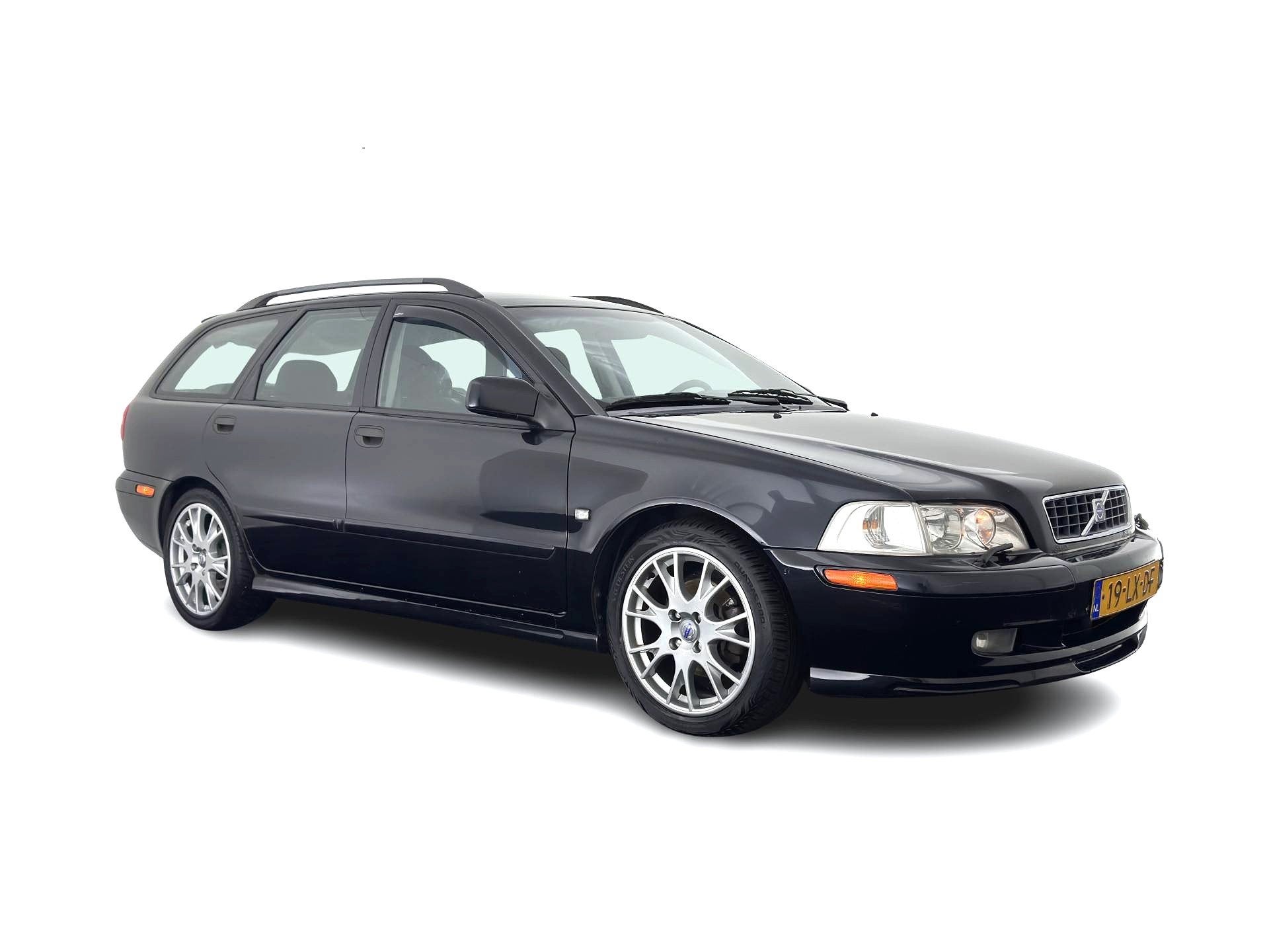 Volvo V40 1.8 Europa *LEATHER-FABRIC | HEATED-COMFORTSEATS |, Auto's, Gebruikt, Zwart, Handgeschakeld, 1783 cc