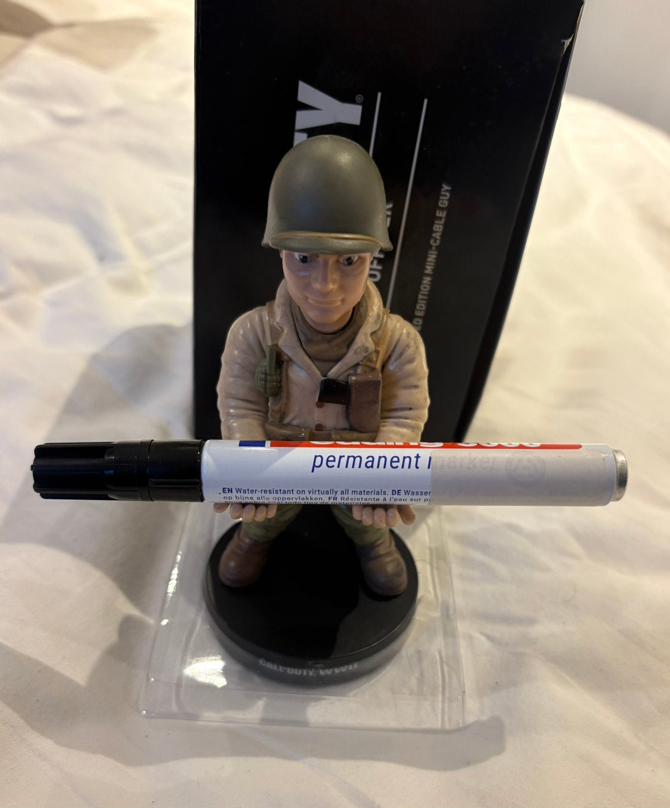 Call of Duty WWII Cable Guy Collector's Item, Ophalen of Verzenden, Zo goed als nieuw