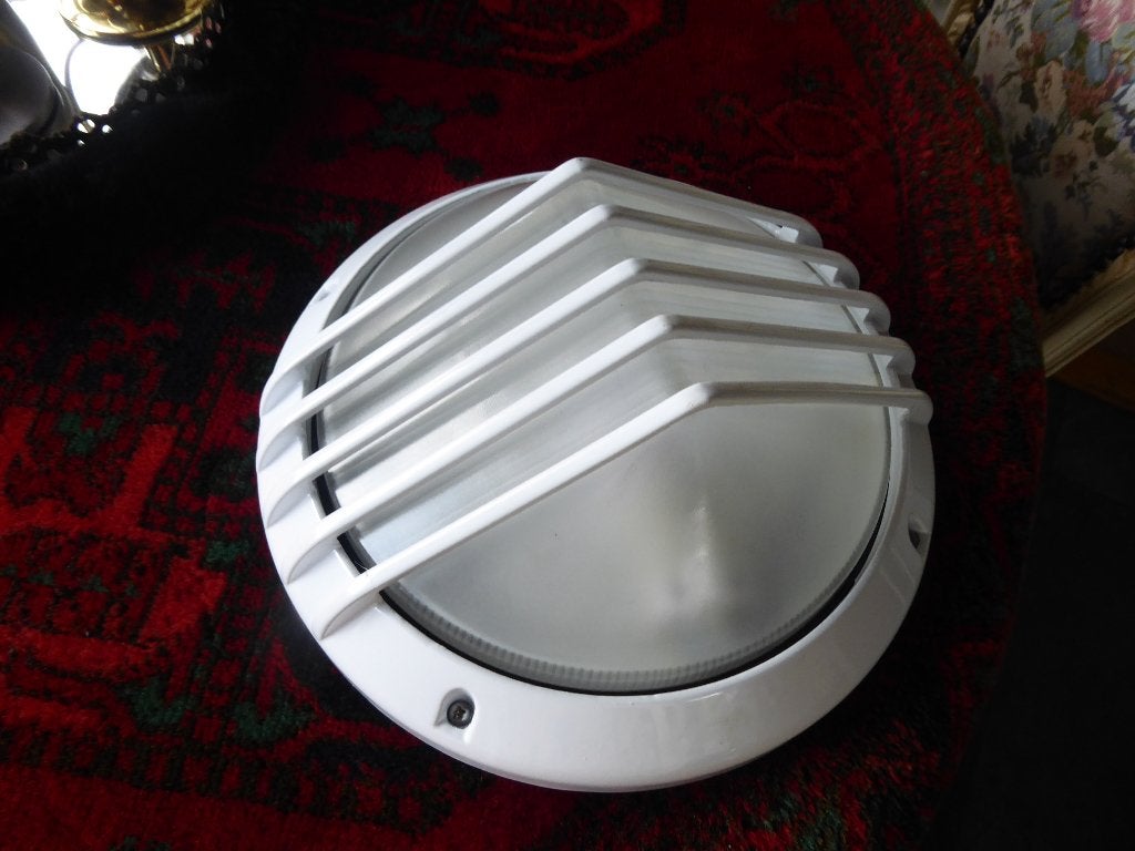 Zeer degenlijke witte  met echt glas plafond ,of wand  lamp, Ophalen, E27 (groot), Overige merken, Wandspot