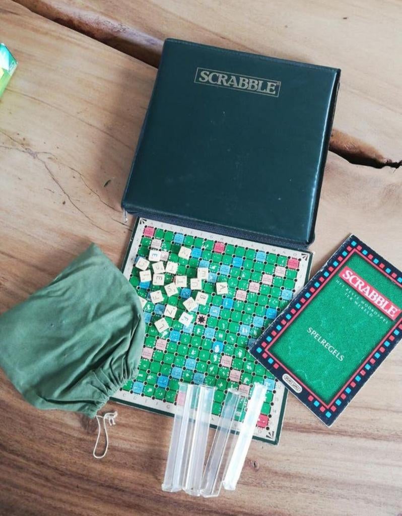 Scrabble, reis editie, Hobby en Vrije tijd, Gezelschapsspellen | Bordspellen, Een of twee spelers, Ophalen of Verzenden, Gebruikt