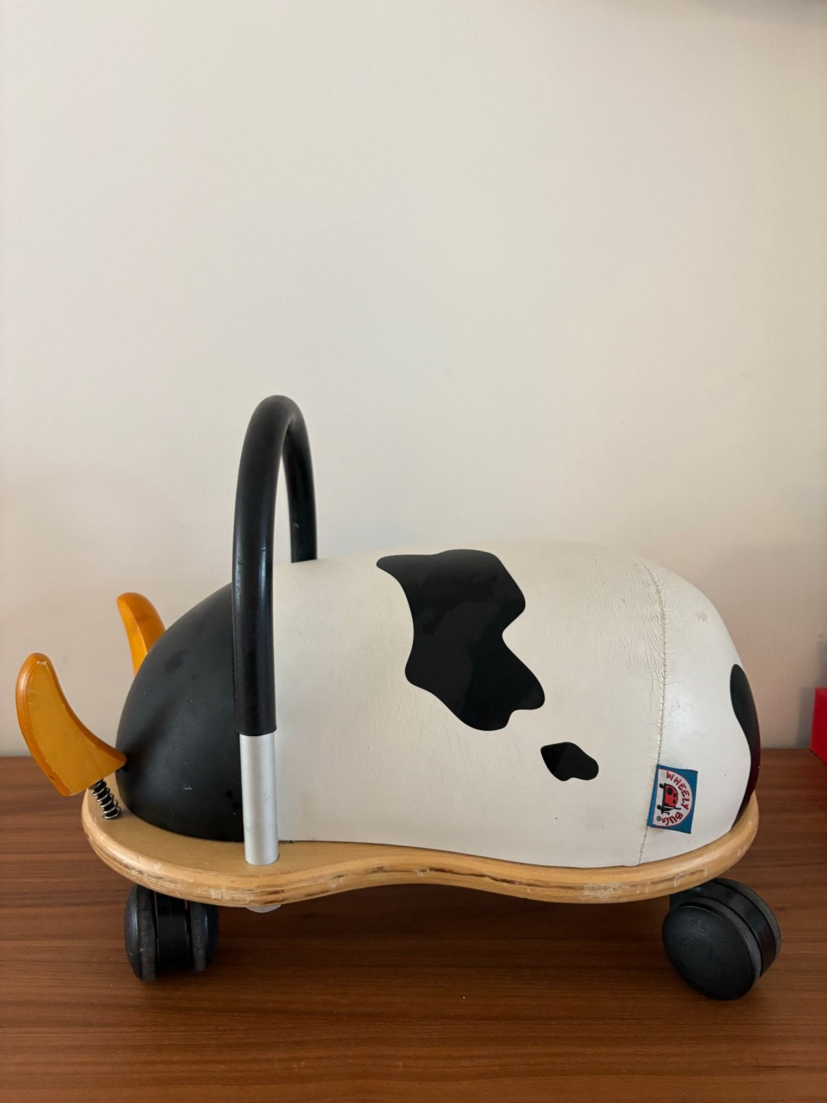 Wheely Bug Koe Loopwagen, Kinderen en Baby's, Ophalen, Zo goed als nieuw, Loopvoertuig