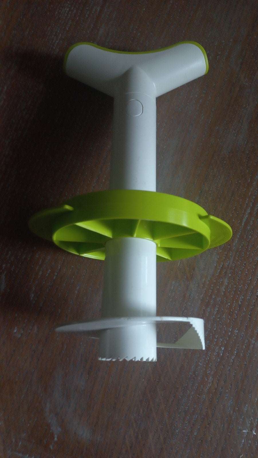 Ananassnijder VacuVin, fris wit met groen, Ophalen of Verzenden, Zo goed als nieuw, Kunststof, Groen
