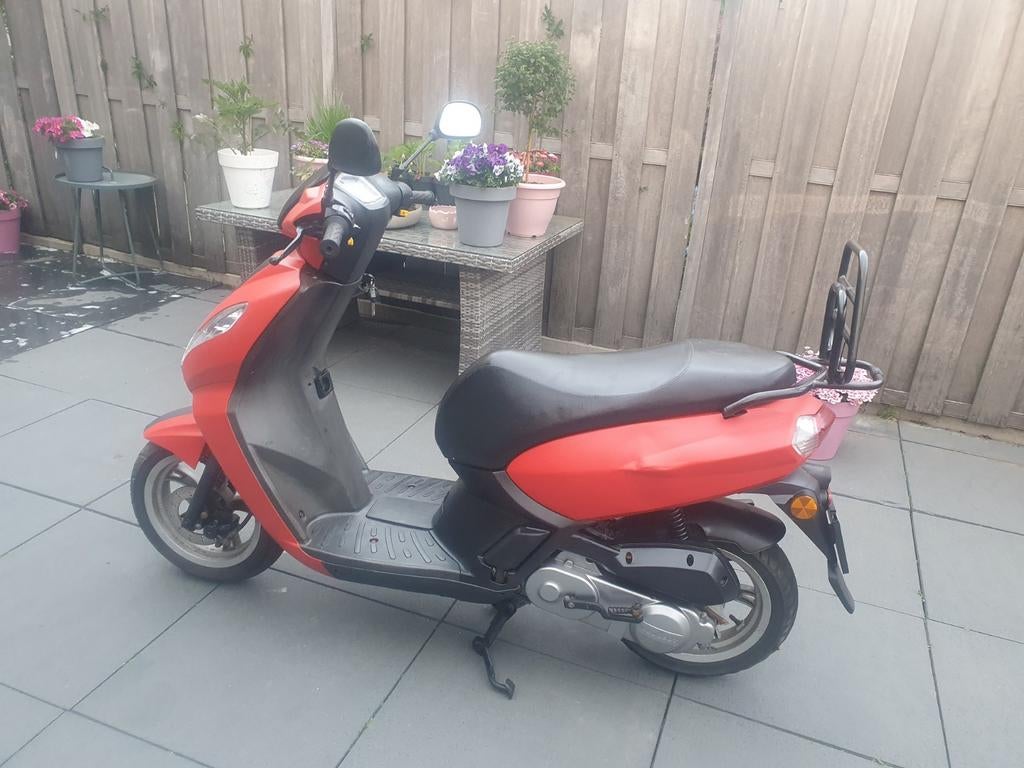 Peugeot kisbee