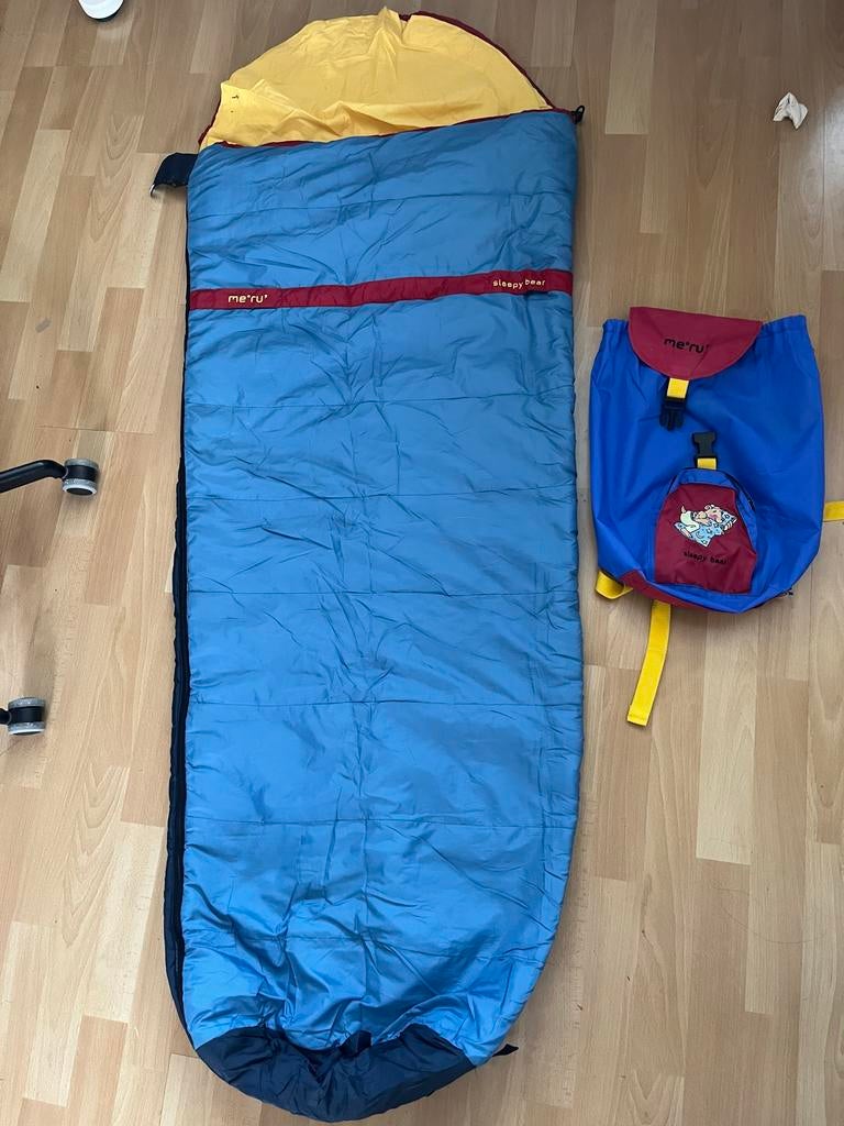 Slaapzak Meru Sleepy Bear met rugzak, Ophalen of Verzenden, Gebruikt