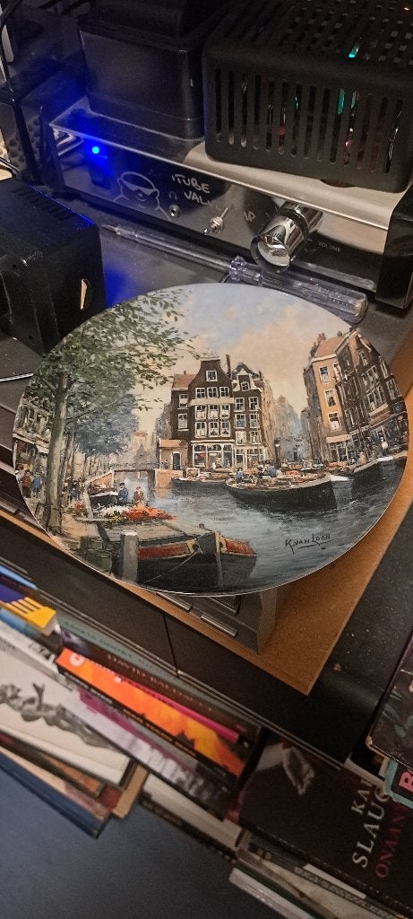 Wandbord "Lente aan een Rotterdamse Gracht" K. van Loon 124, Ophalen of Verzenden, Zo goed als nieuw