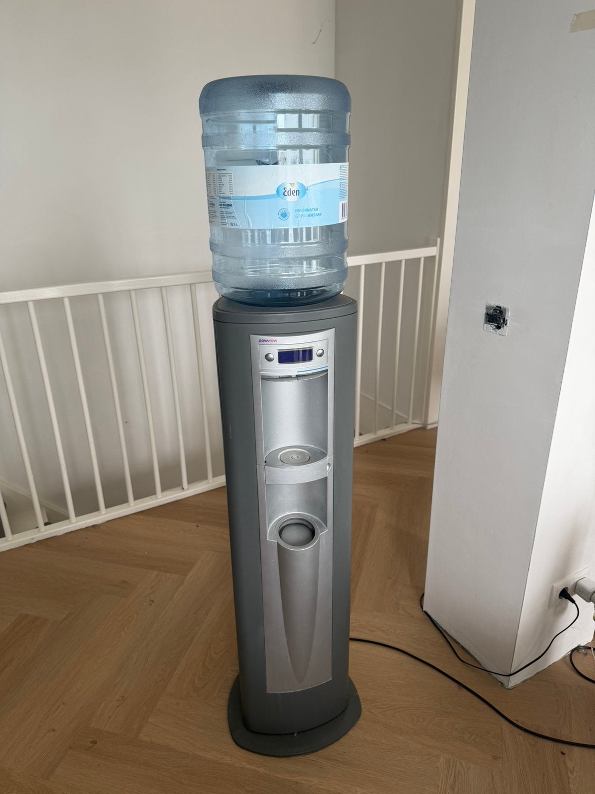 Powwow Waterkoeler (BJ22SG-EU) watertoren kantoor ed, Ophalen, Gebruikt, Waterkoeler