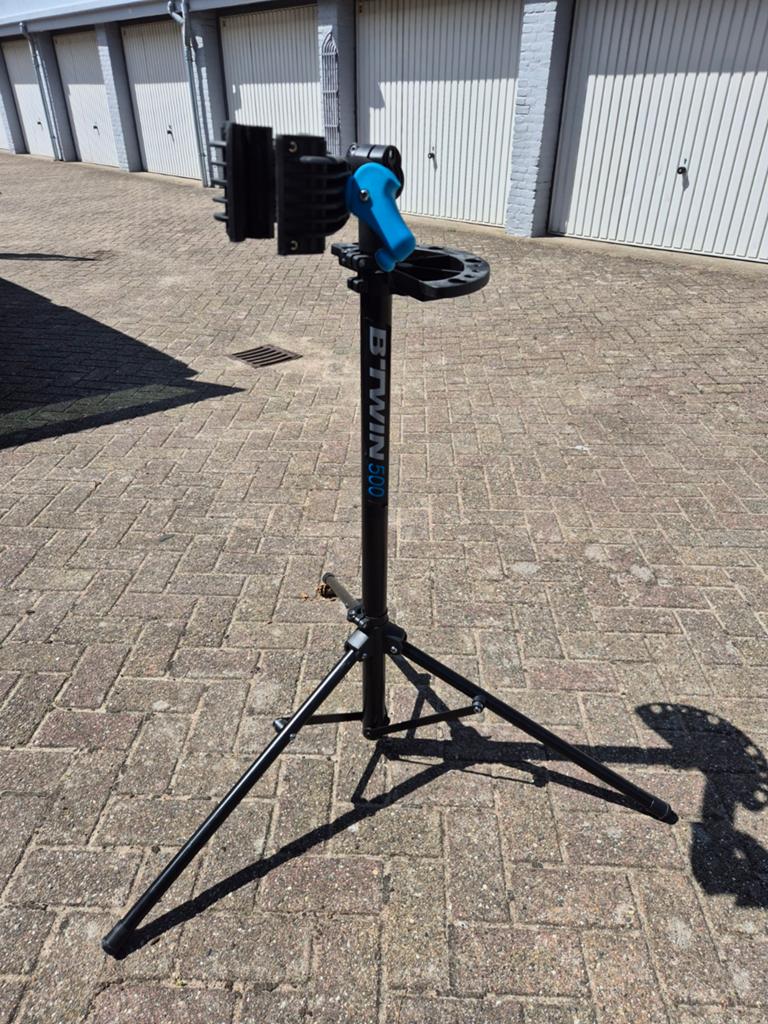 B'Twin 500 Fiets Montagestandaard, Fietsen en Brommers, Ophalen, Gebruikt, Overig gereedschap