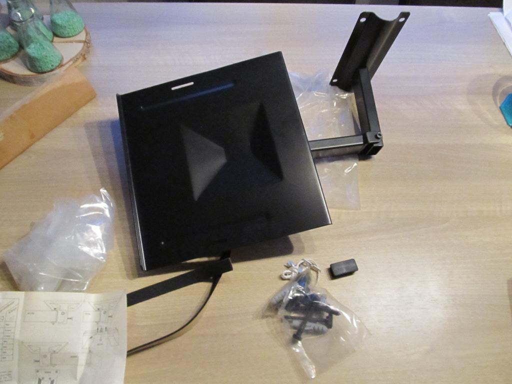 TV Wandsteun, merk: Elro, max. draagvermogen 30 kg, Ophalen of Verzenden, Nieuw