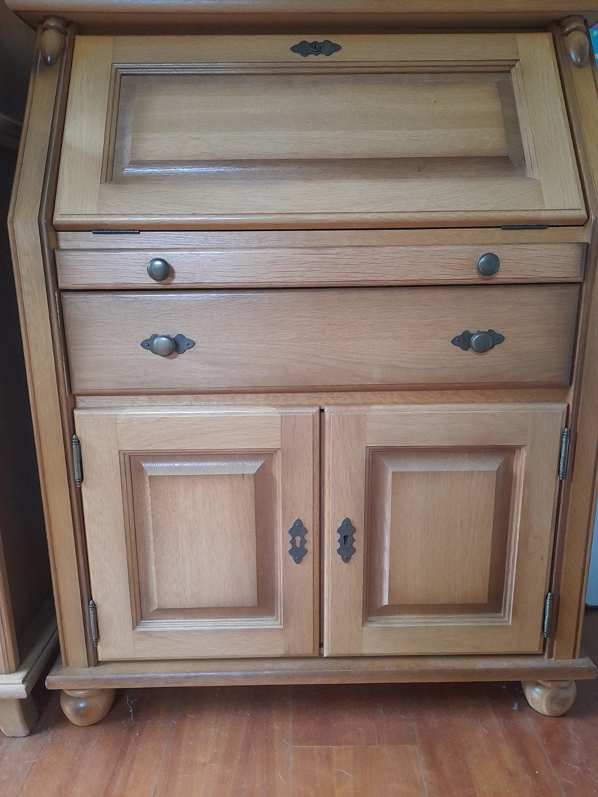 Massief eiken secretaire / bureau met lades en kast, Huis en Inrichting, Ophalen