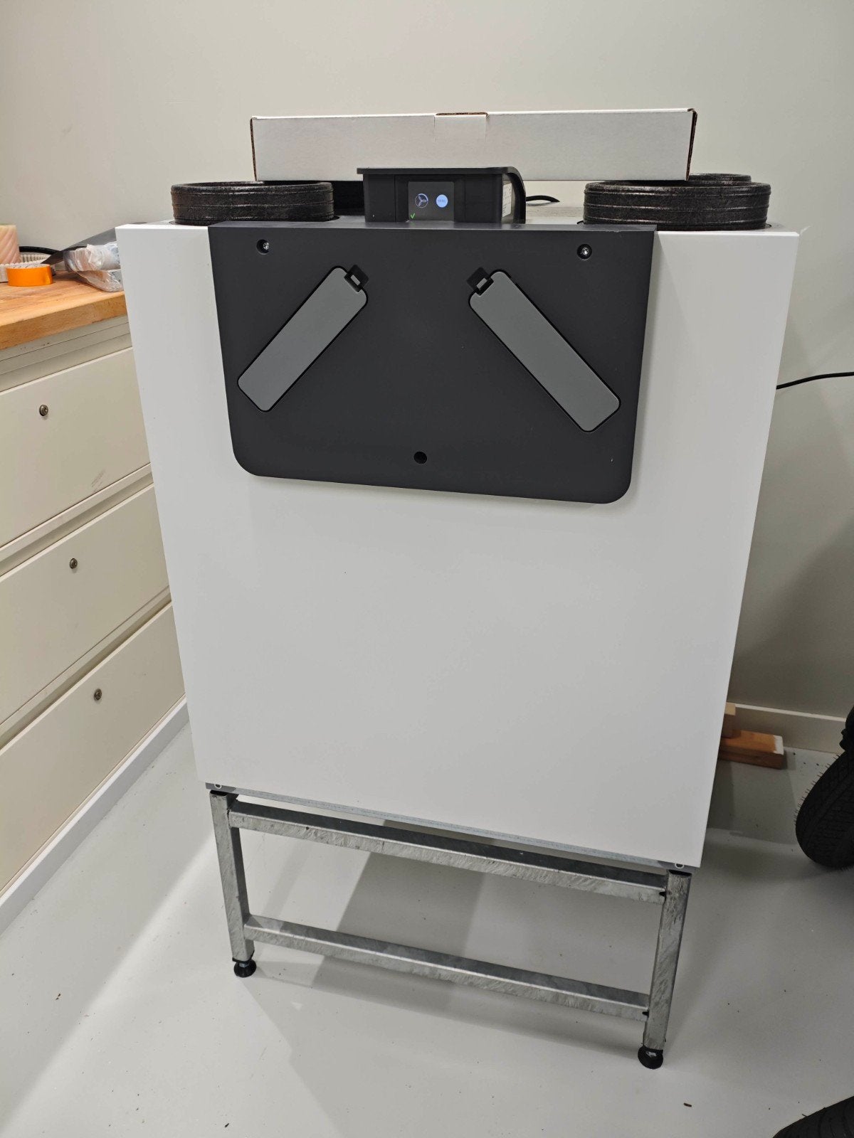 Zehnder Comfoair E400 WTW unit (2025) met vochtsensor & RF, Ophalen, Zo goed als nieuw