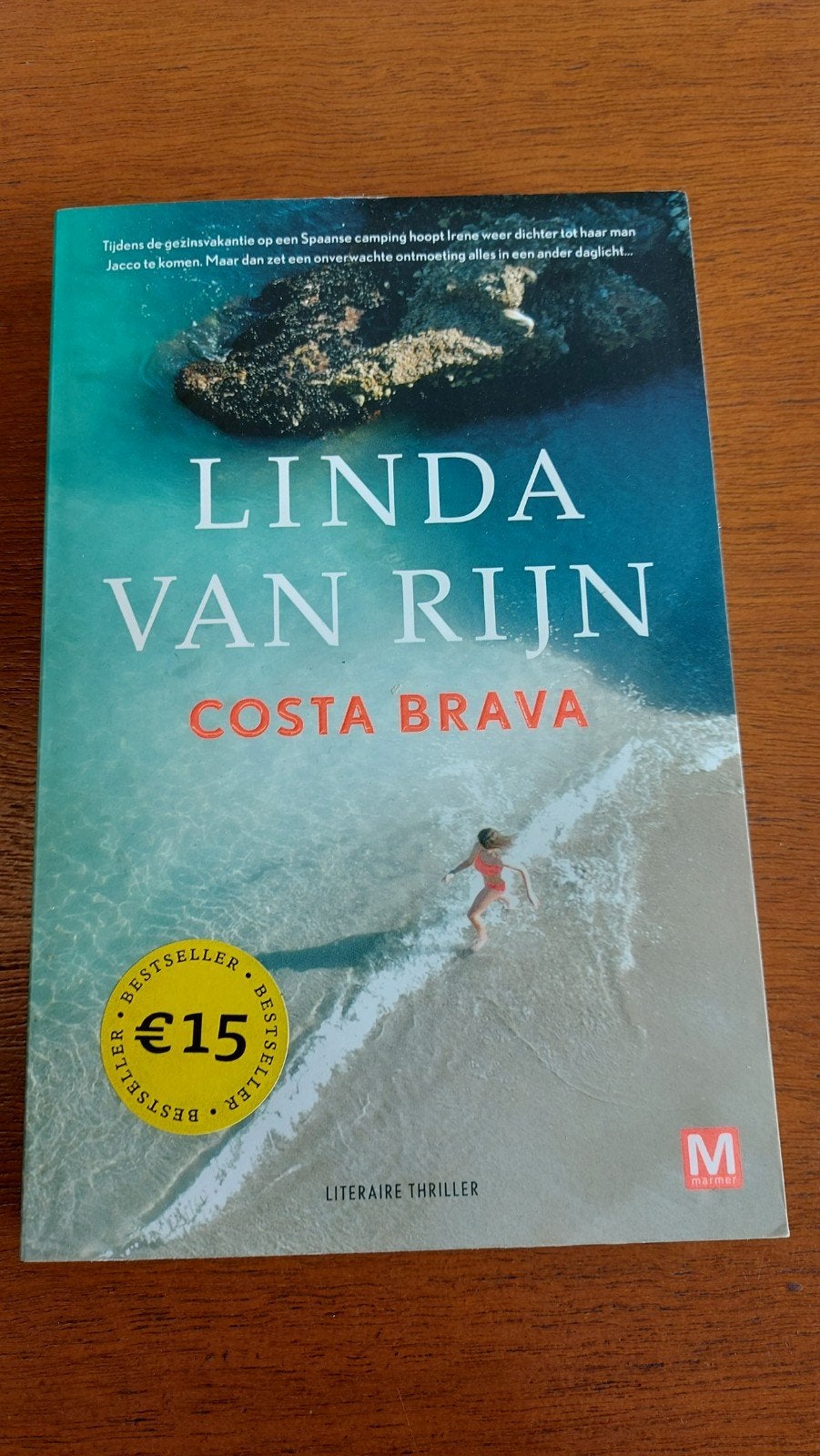 Linda van Rijn - Costa Brava (Literaire thriller), Ophalen of Verzenden, Zo goed als nieuw, Linda van Rijn