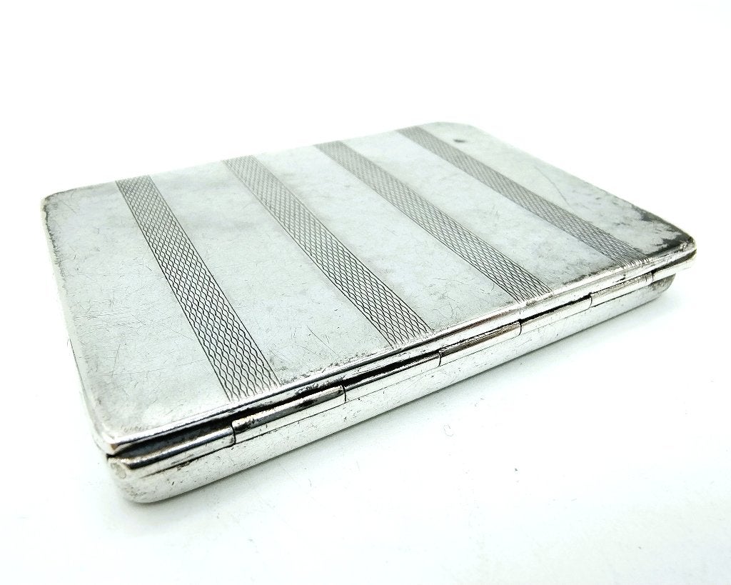 Zilveren sigarettendoos, incl. 2 Broches sigaretten, 1939