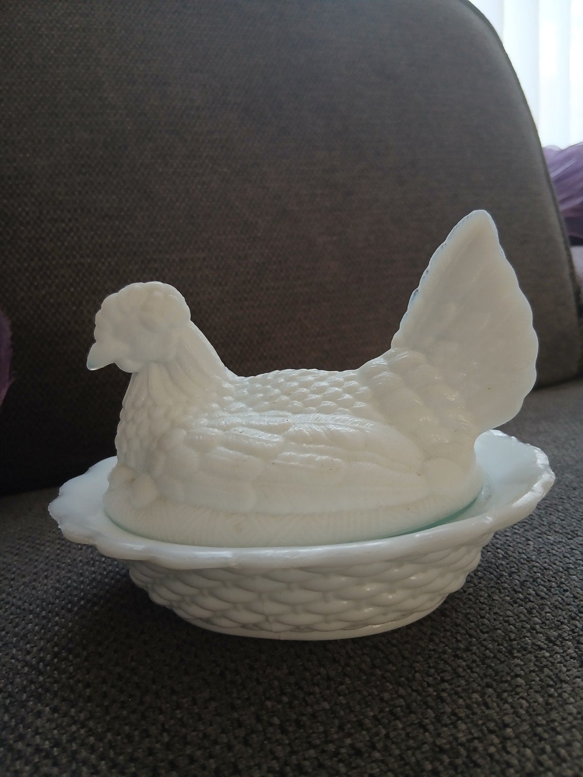 opaline melkglas witte glazen kip op nest, Ophalen of Verzenden, Gebruikt, Glas, Overige stijlen